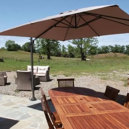 度假居 Maison De Charme Avec Terrasse Et Sauna, Au Coeur Du Parc Naturel Des Volcans D'auvergne - Fr-1-742-361 *